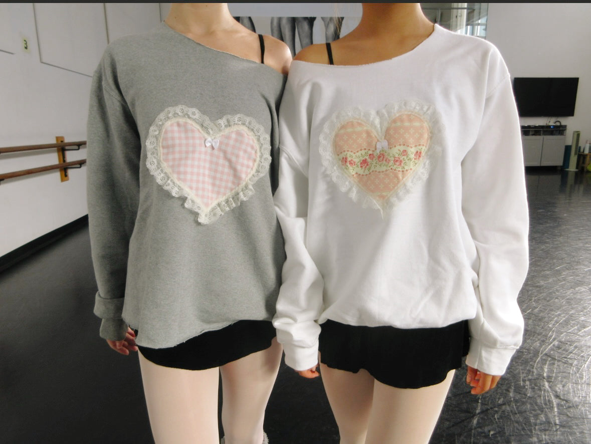 Heart Is Full Crewneck (Rose)